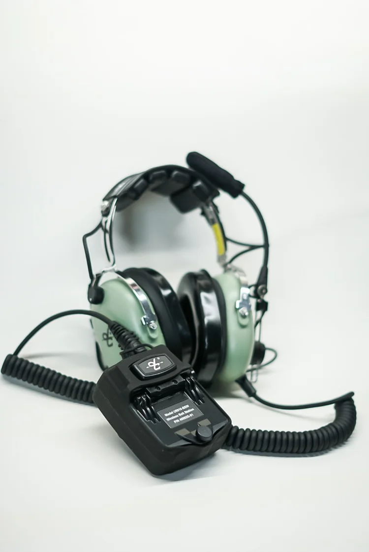 David Clark Headset/Belt Pack Combo — AirElectric Inc